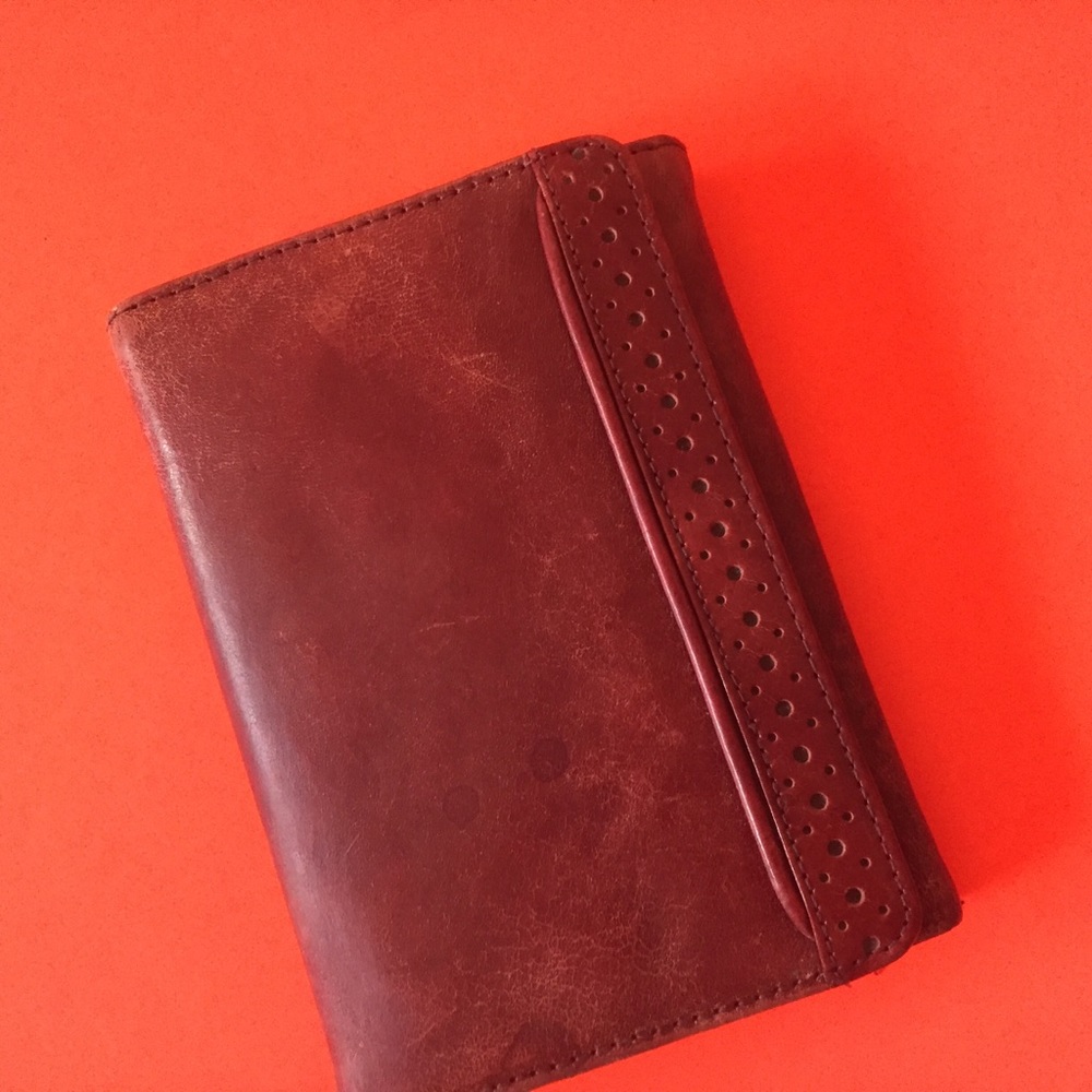 Georgetown vintage leather binder